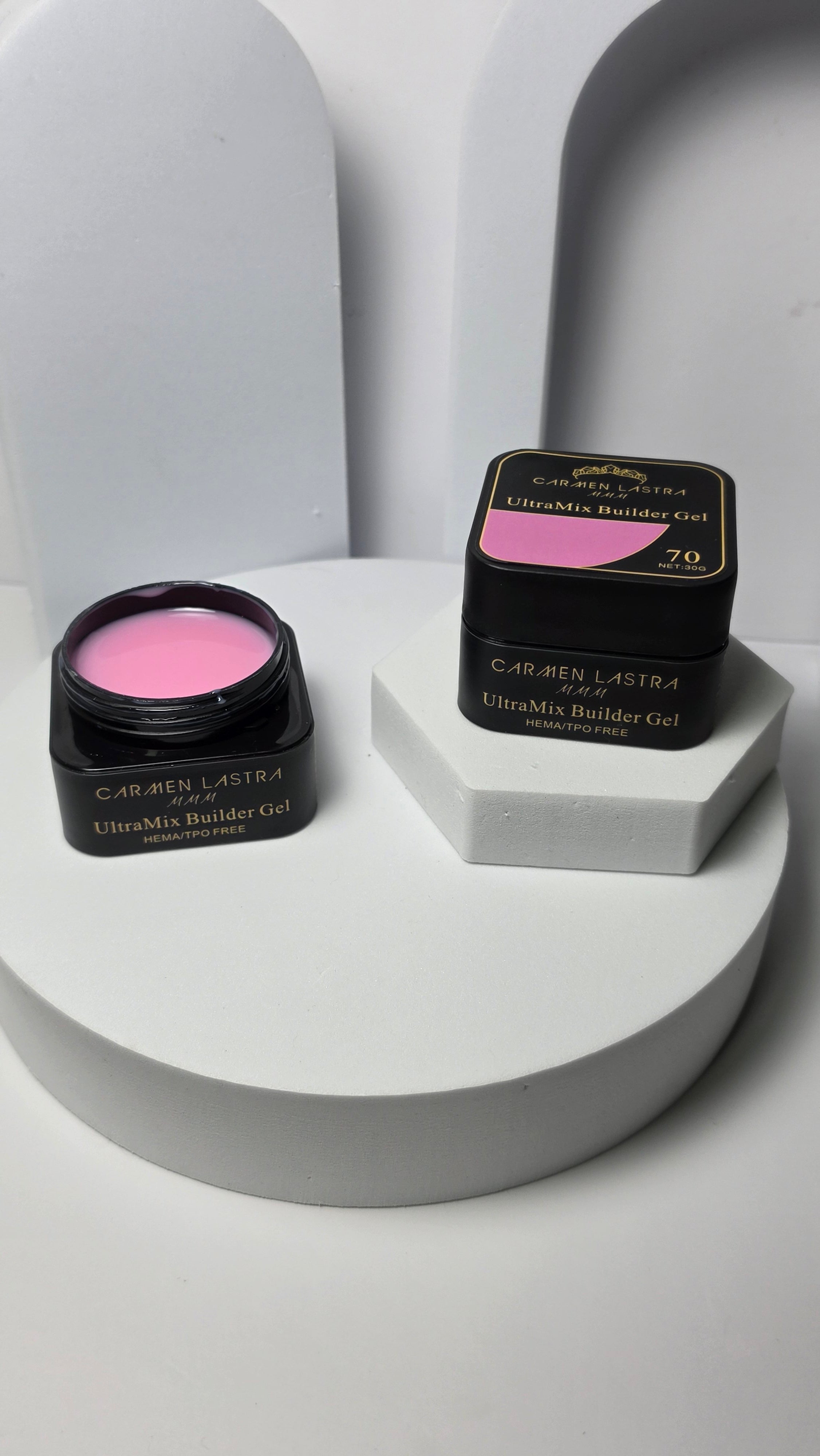Carmenlastrammm builder Gel UltraMix # 70